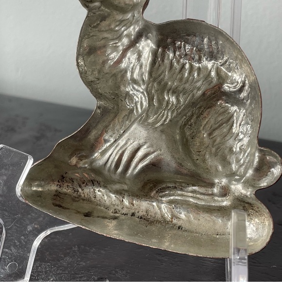 Copper Rabbit/Bunny Mold - Picture 4 of 11